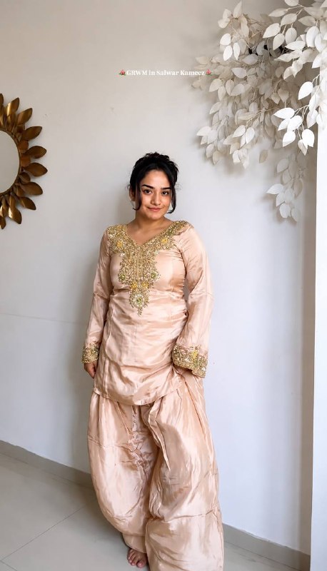 Chic Attire for Modern Sophistication