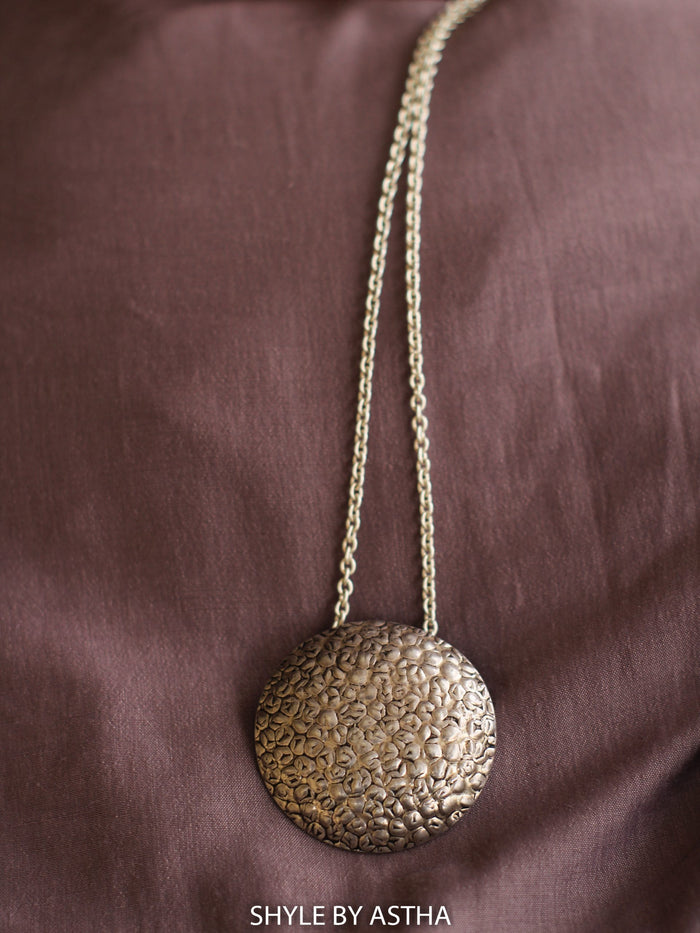 Moh Intricate Quirky Necklace