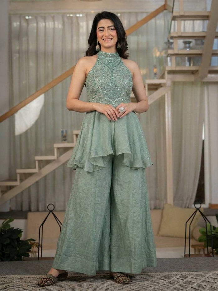 Stylish Serenity in Wide-Legged Fashion