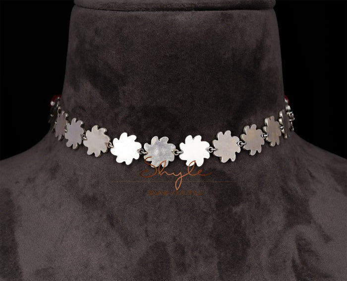 Adya Intricate Flower Sequence Choker Set