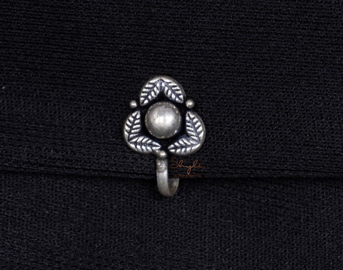 Adya Intricate leaf Cluster Fine Nose Clip on