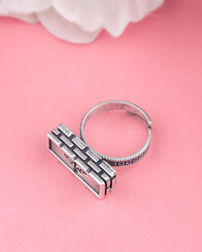 Anvaya Shri Ram Brick Auspicious Ring
