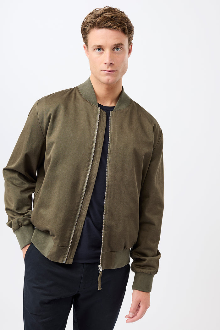 Bomberjacke mit Rippenbund aus Bio-Baumwolle (Stone Moss)