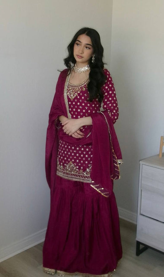 Elegant Attire for Confident Professionals