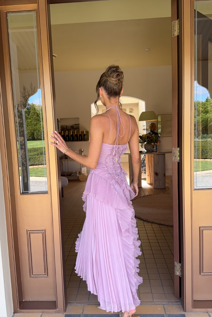 Eleonora | Elegant Ruffle Dress 🖤