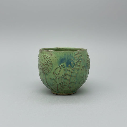 Kaoli Nakamura: Green Dandelion Cup yunomi.life