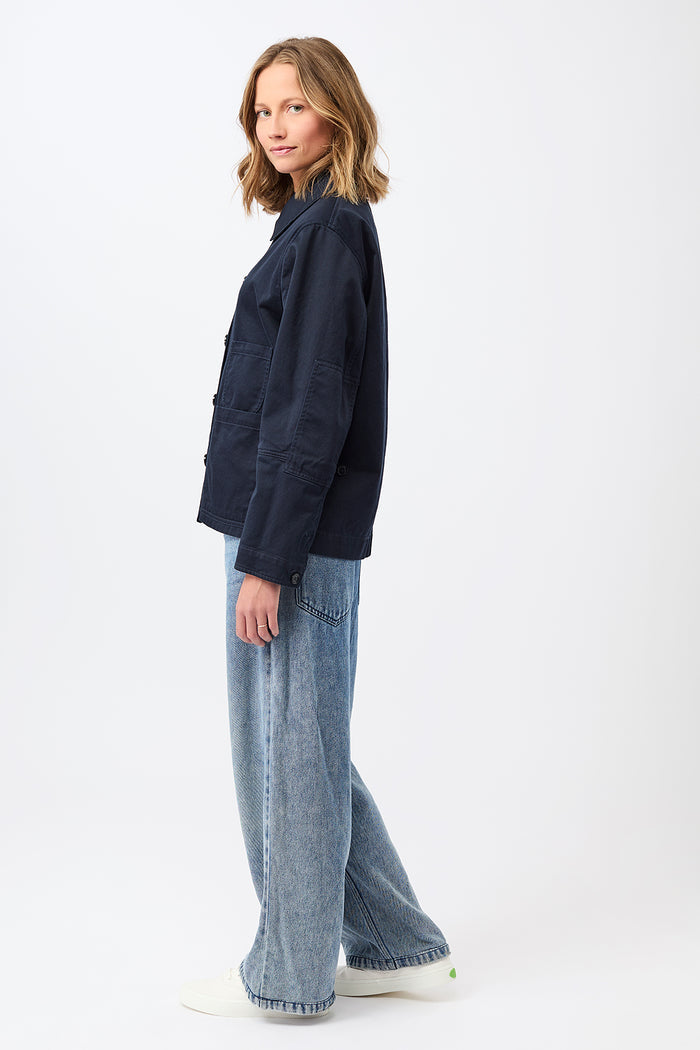 Kurze Jacke mit Knöpfen (Navy)