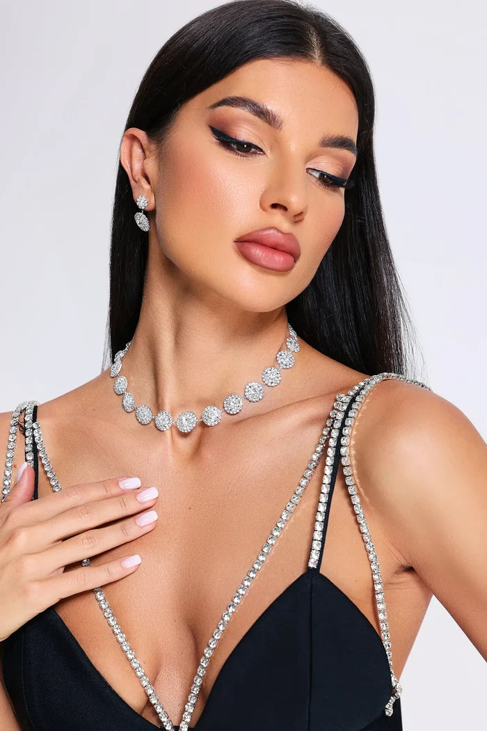 Liora Necklace &amp; Earrings – Silver