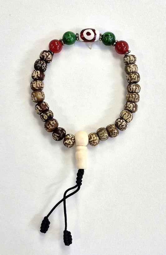 Mala Bracelet - Tibetan Yak Bone with Mantra, Green Onyx, Carnelian & White Yak Guru Bead
