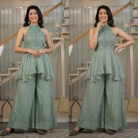 Stylish Serenity in Wide-Legged Fashion