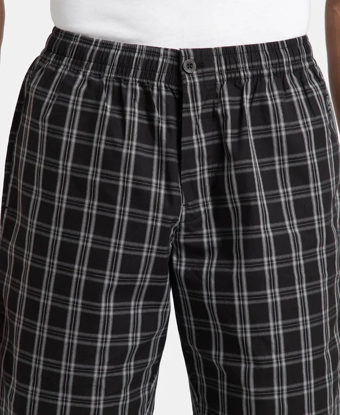 Super Combed Mercerized Cotton Woven Fabric Regular Fit Checkered Bermuda with Side Pockets - Black & White