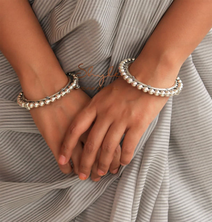 Tattva Versatile Ball Kada (1)