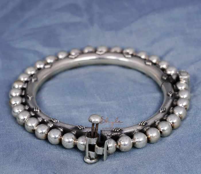 Tattva Versatile Ball Kada