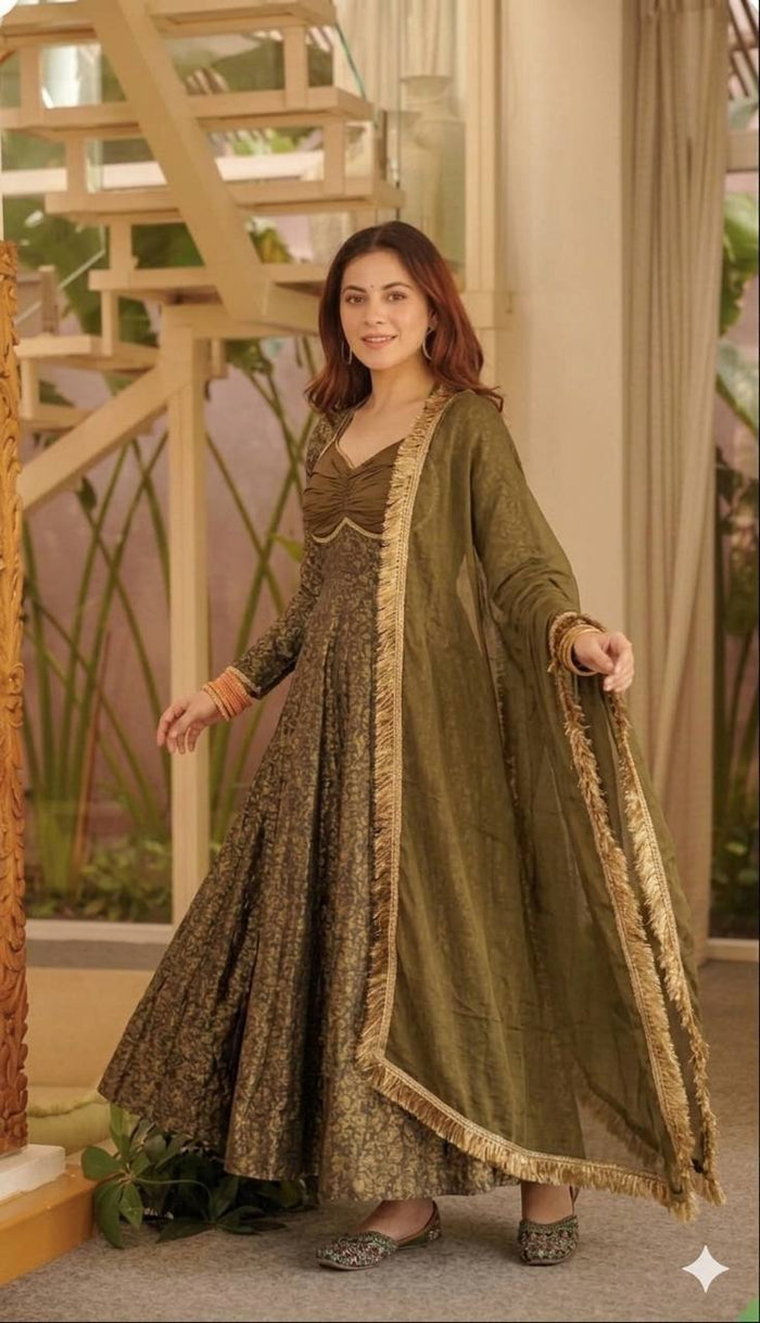 Timeless Anarkali Suit for Festive Celebrations